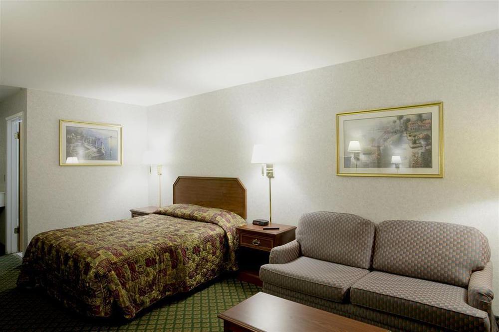 Americas Best Value Inn San Jose Convention Center Номер фото